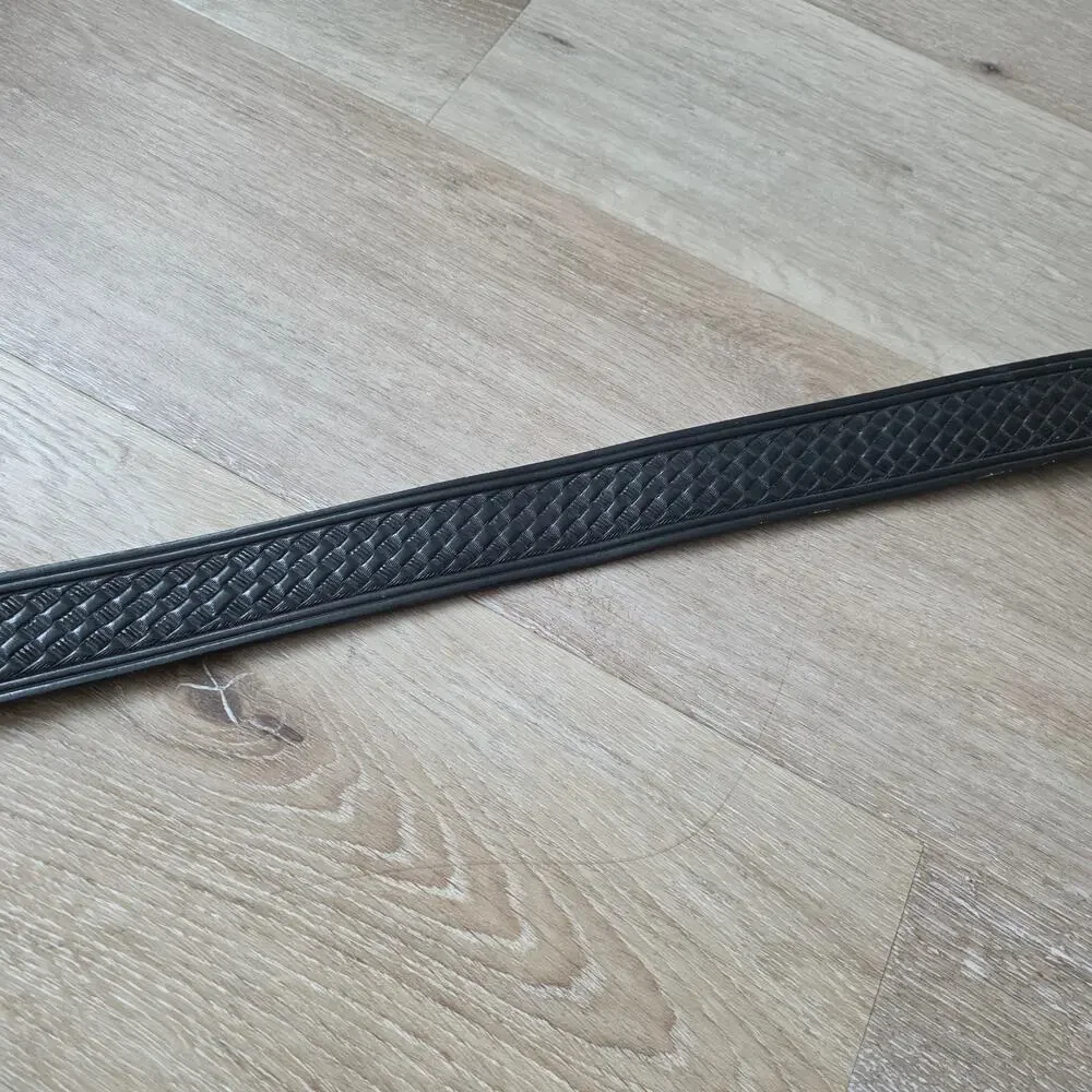 Vintage Chambers Phoenix Black Embossed Leather Belt Faux Woven sz 30 Retro